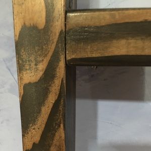 **last one at this price l**Blanket throw ladder